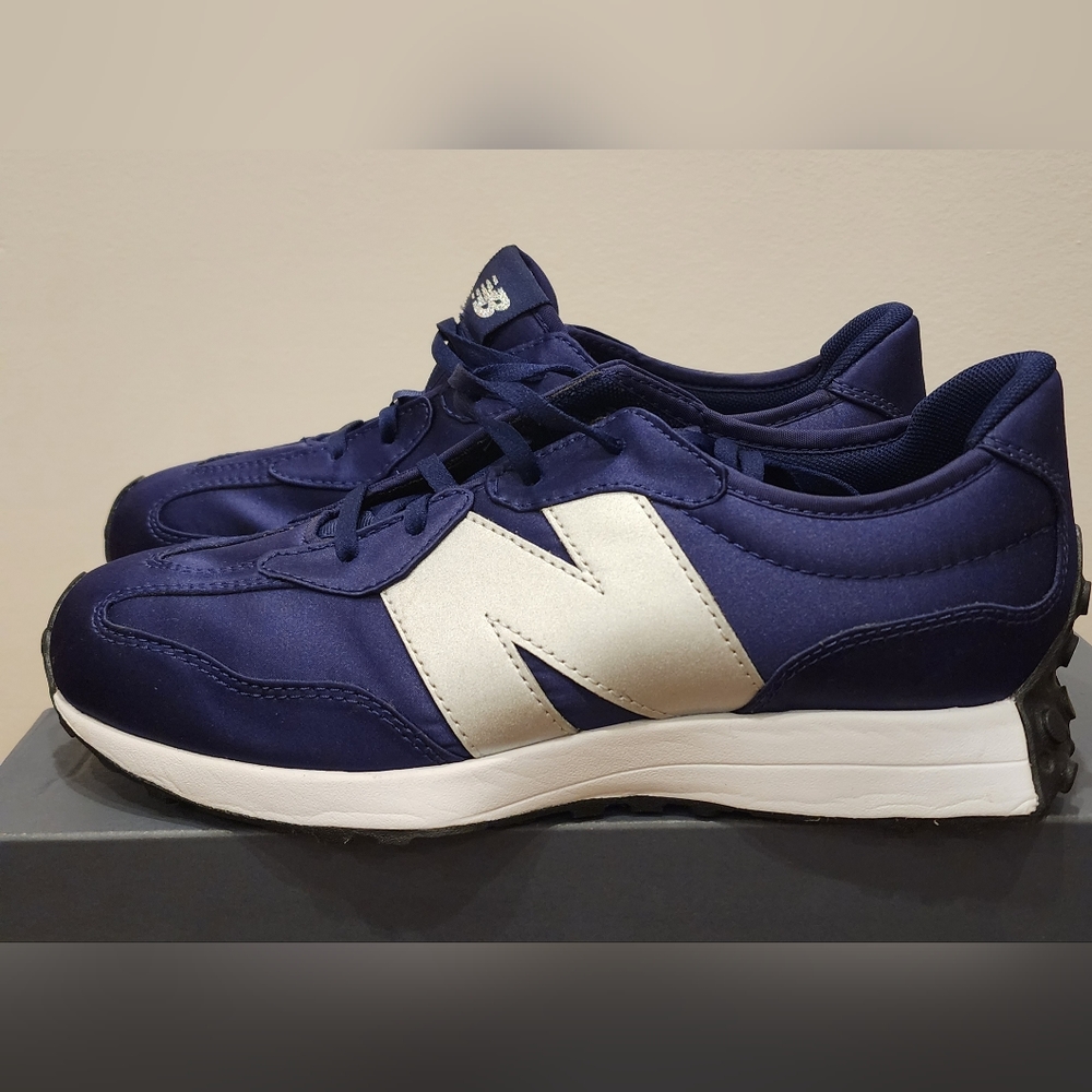 Brand new New Balance Sneakers